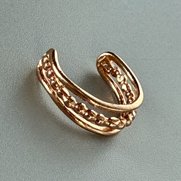 Rose Gold Three Band Ear Cuff - Picture 5 of 5